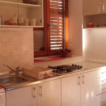 Apartman Klobuka 2 Kastela
