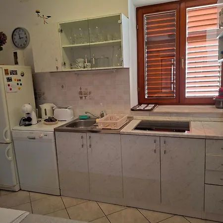 Apartman Klobuka 2 Kastela